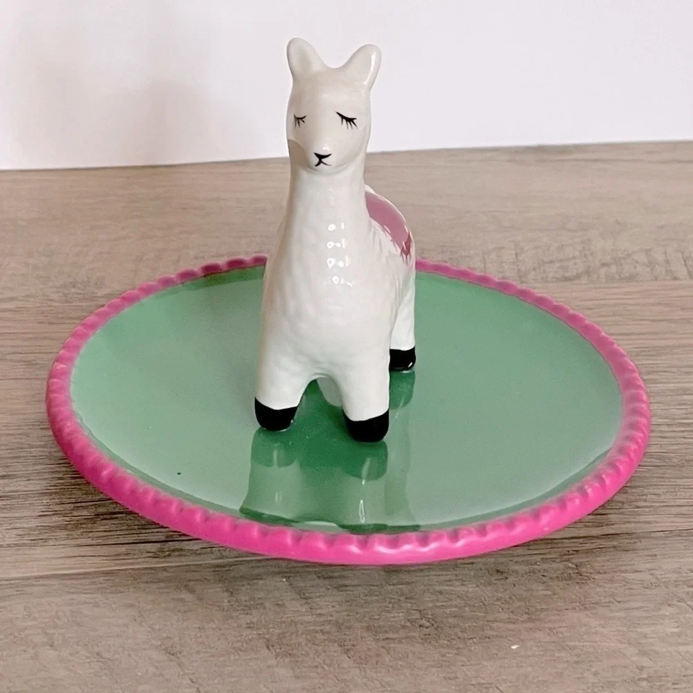 N/A adorable ceramic
